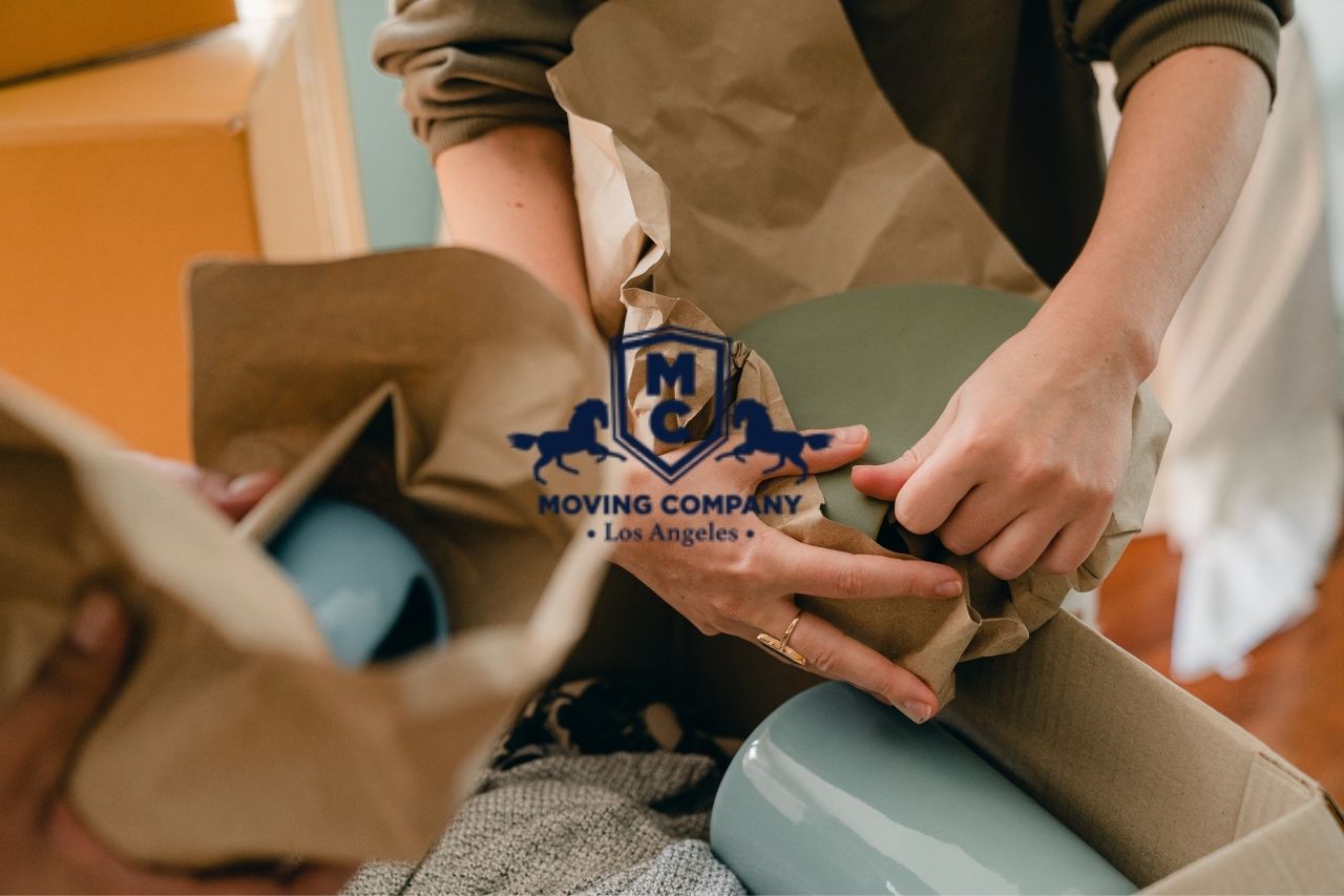  Professional Moving Service Experts