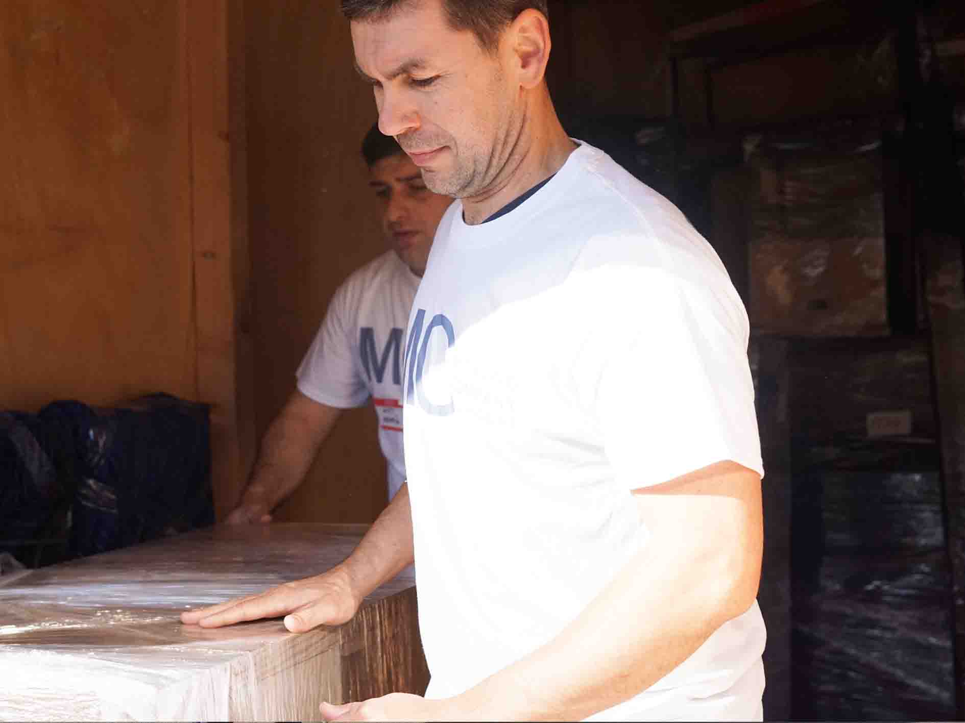  Navigating Your Move: The Significance of Yelp Moving Company Reviews